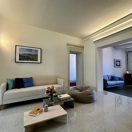 Palazzo Palloni: Piano Nobile
